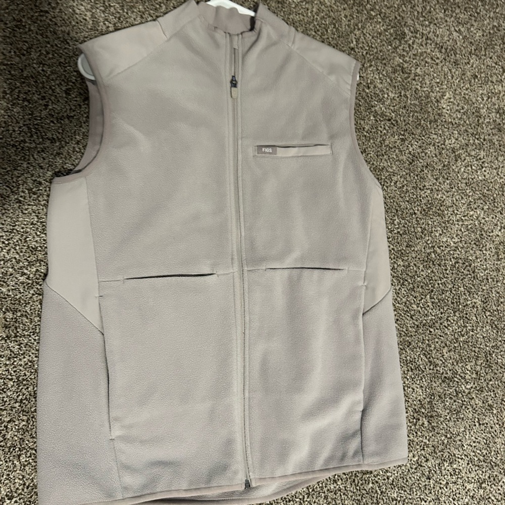 EUC FIGS VEST
